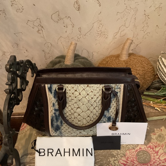 Beautiful Brahmin Arden Satchel in Glacier Carlisle - Picture 8 of 10